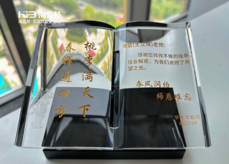 从只懂操作到理解底层逻辑，他在今年的520和618打出了多个爆款