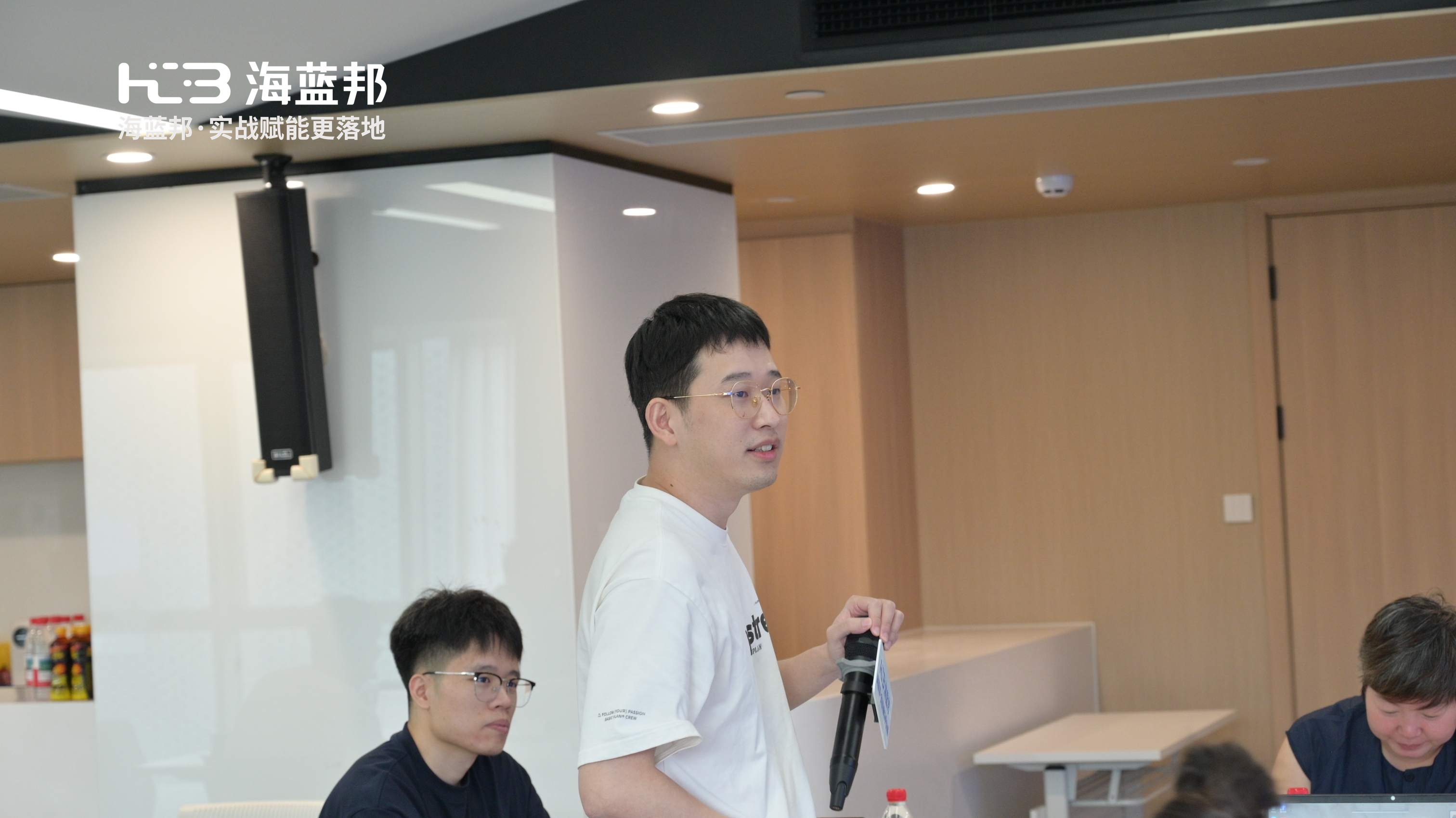 做定制包装只有一套付费打法，学完之后开始多方面尝试了
